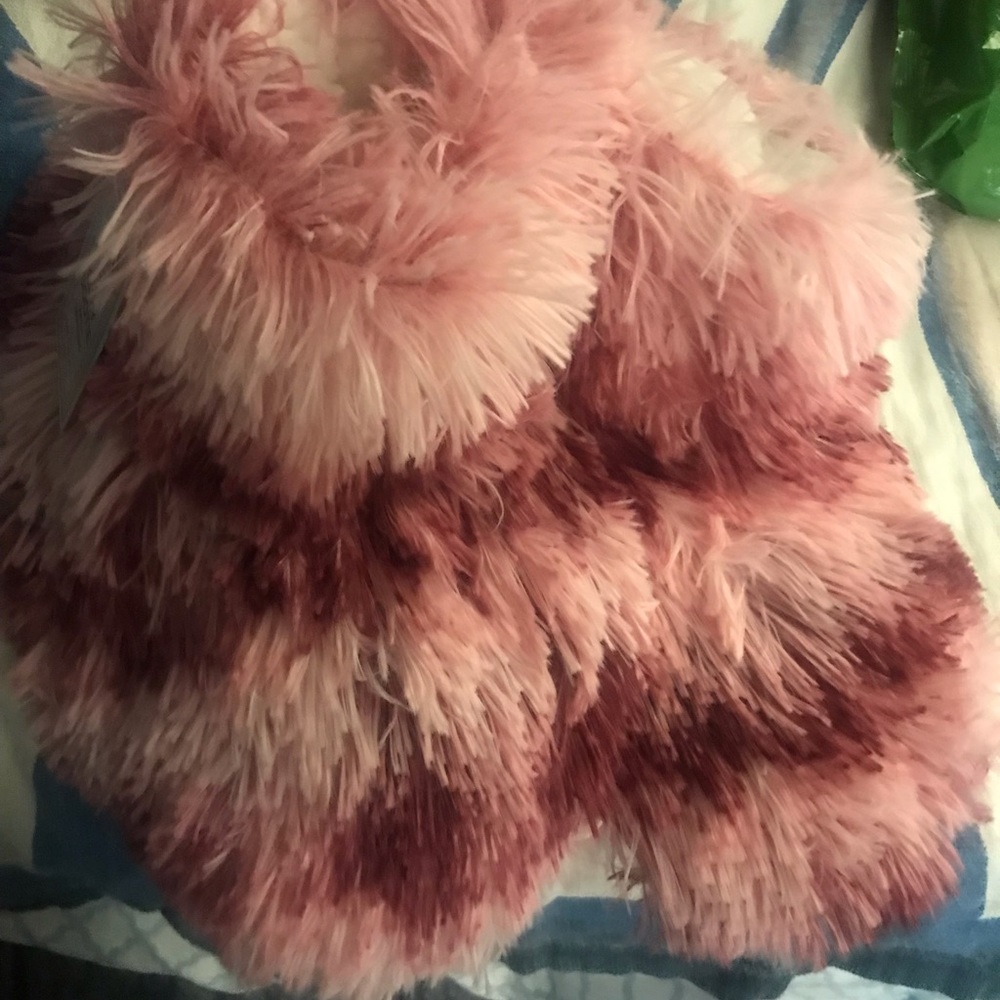 Justice Faux Fur Booties New w/ Tags M/L 5 1/2- 7 1/2 soft & fluffy